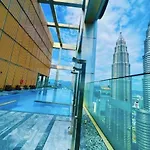 Tropicana The Residences Klcc By Luxury Suites